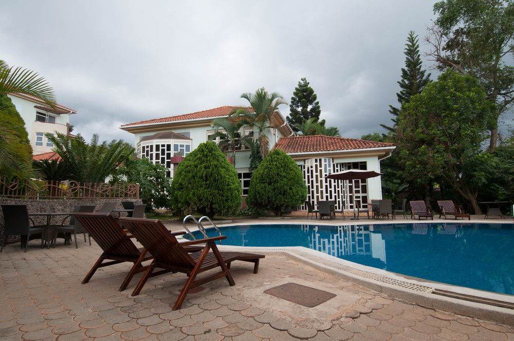 Lake Heights Entebbe Hotel temp