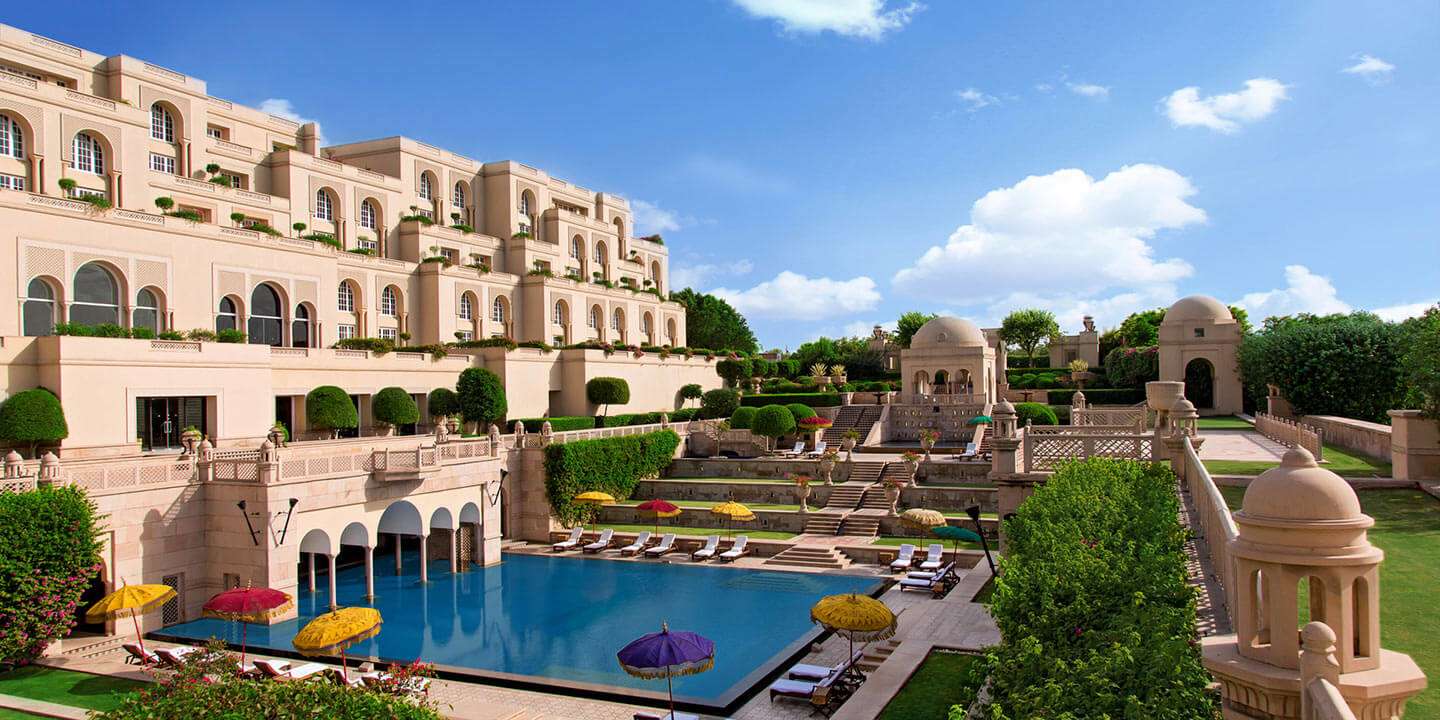 Oberoi Amarvilas temp