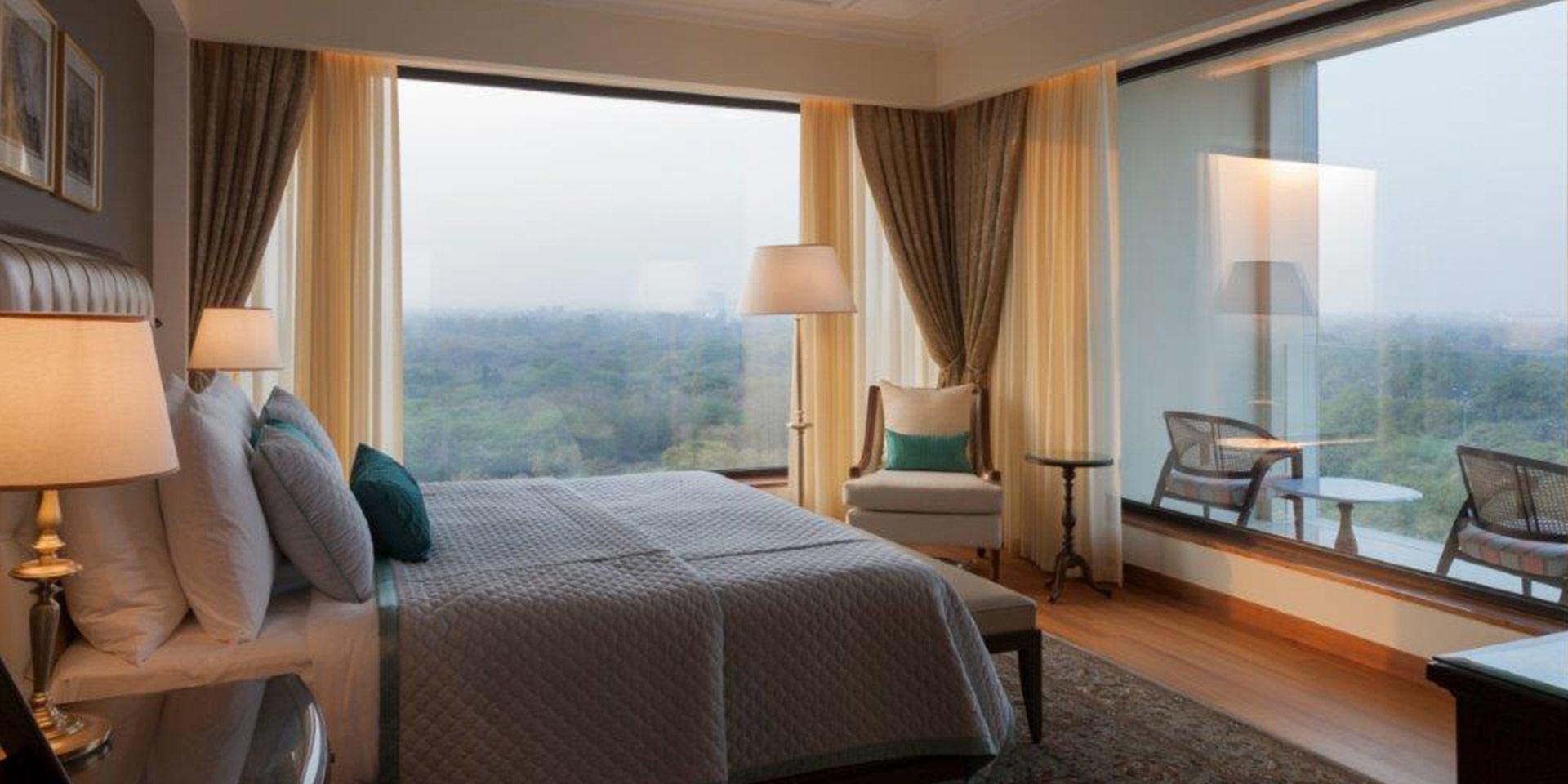 Oberoi New Delhi temp