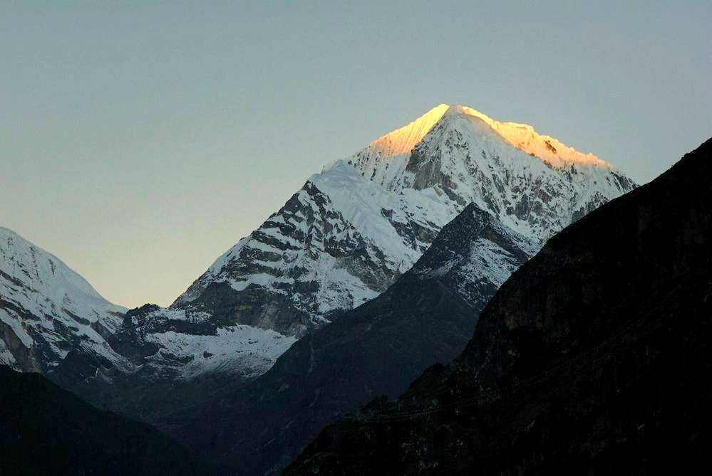 Khumbala Sunrise