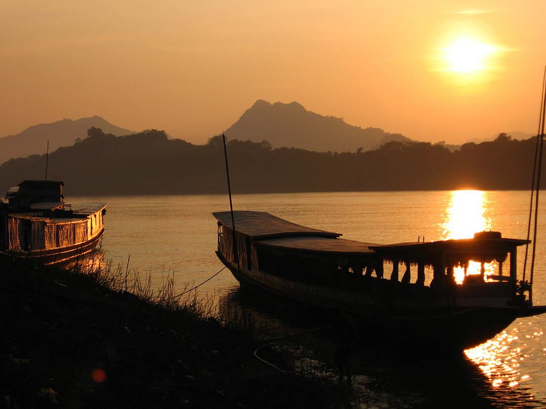 BoatSunset1