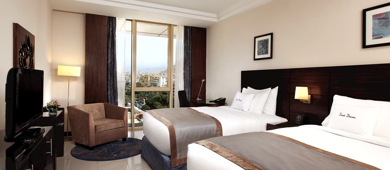 DoubleTree Hilton Aqaba temp